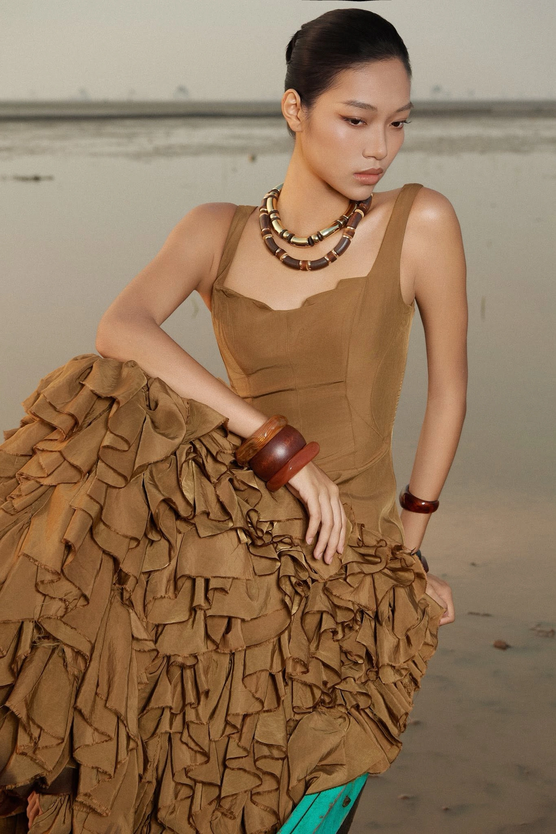 Từ Sàn Diễn Việt Đến Chanel: Người Mẫu Việt Chinh Phục Sân Khấu Xa Xỉ