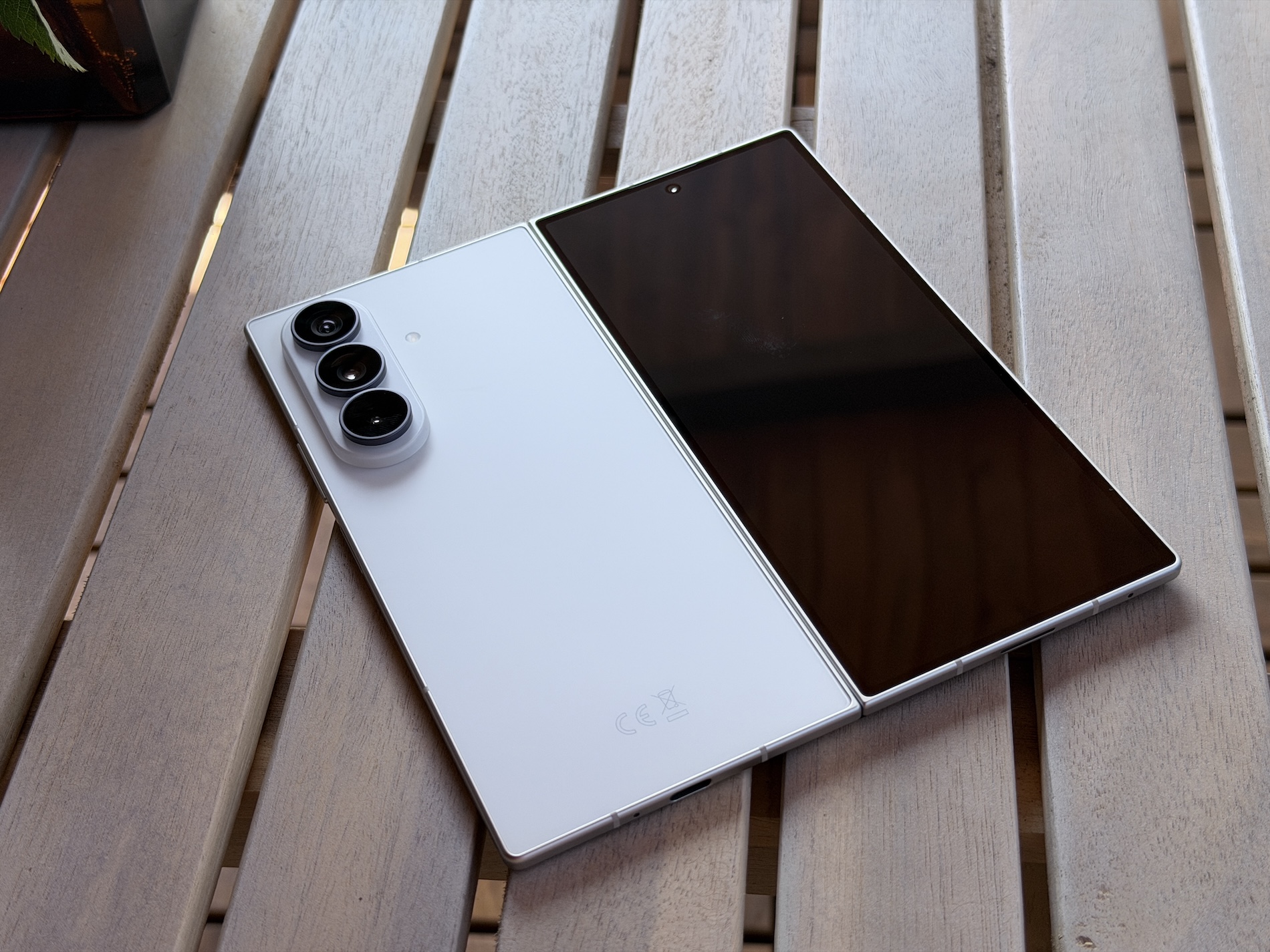Galaxy Z Fold8: Patut Beli Sekarang atau Tunggu?