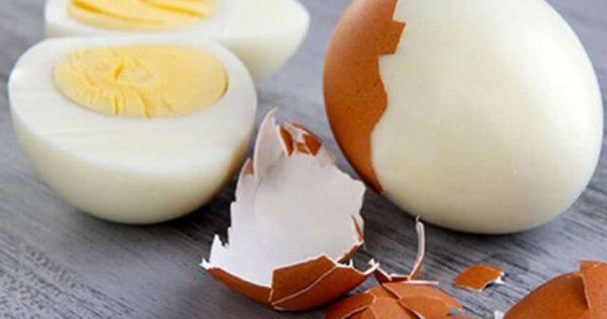 Luộc trứng hoàn hảo: chuẩn nhiệt độ nước và thời gian