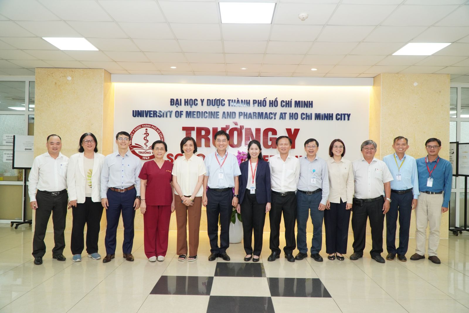 Đại học Y Dược TPHCM nhận ASPIRE Award: Bước ngoặt cho đào tạo bác sĩ