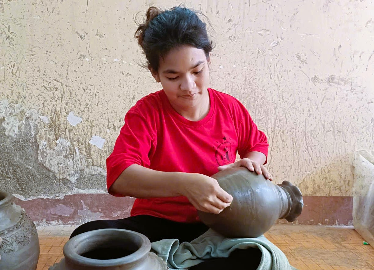 Khánh Hòa tăng tốc bảo tồn di sản gốm Chăm