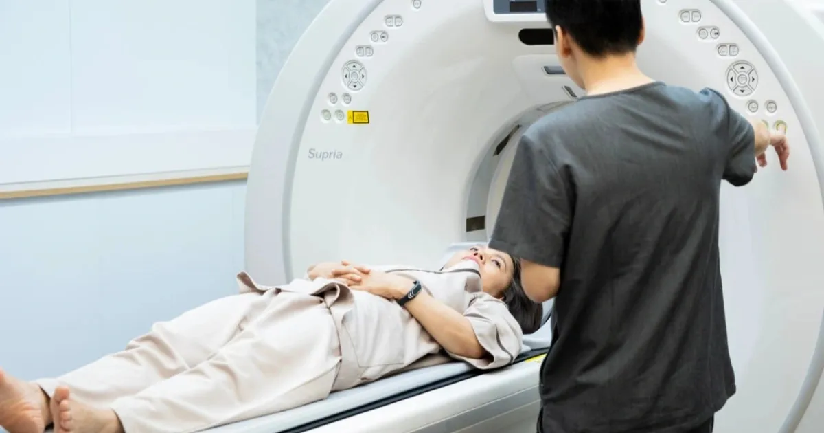 Tầm soát sức khỏe định kỳ: Lá chắn tài chính cho gia đình
