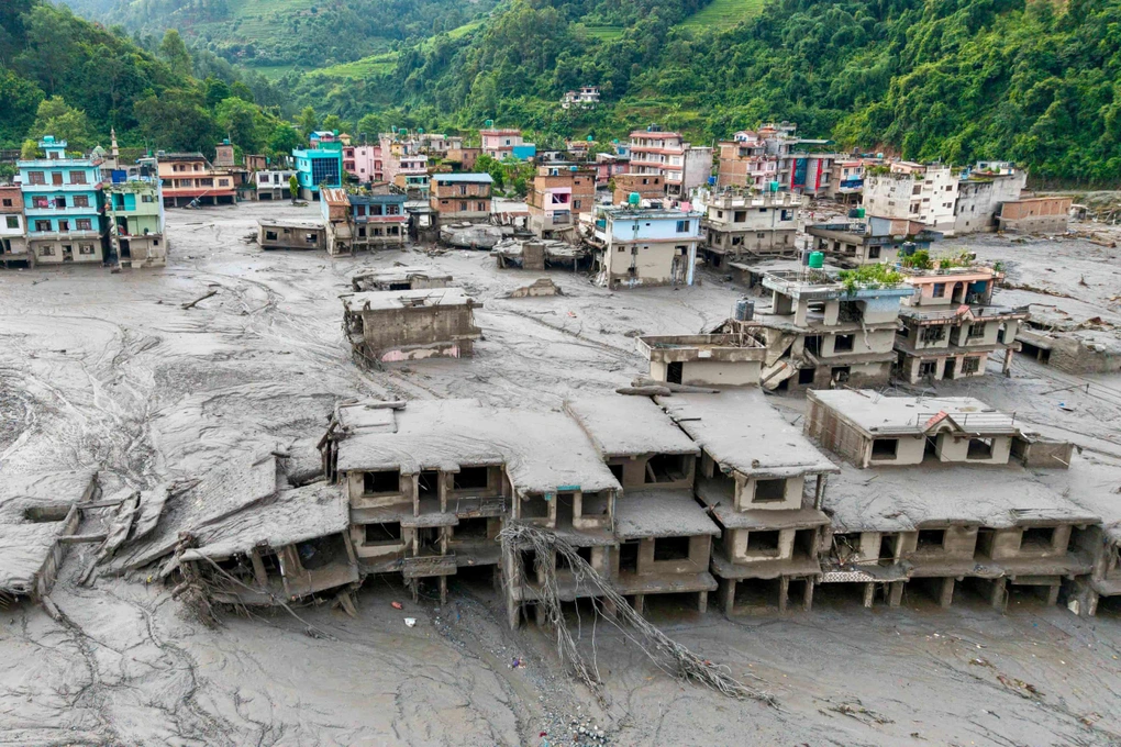 Lũ quét từ sông băng Himalaya: cơ chế và cảnh báo cho vùng núi
