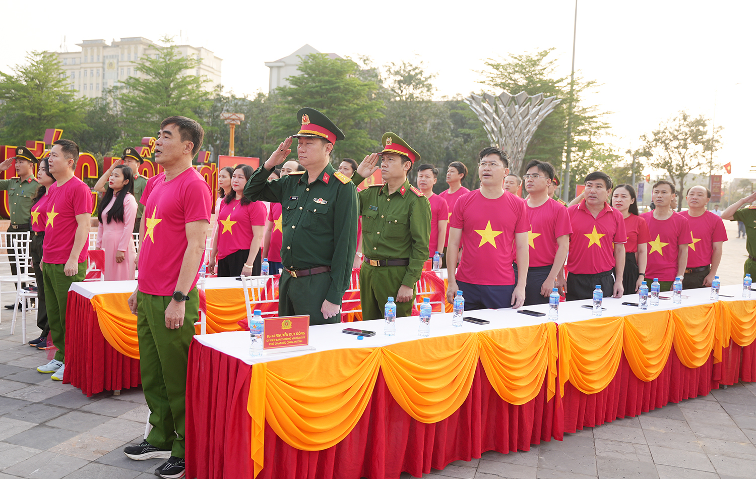 Hơn 3.000 người tham gia phong trào đi bộ cộng đồng