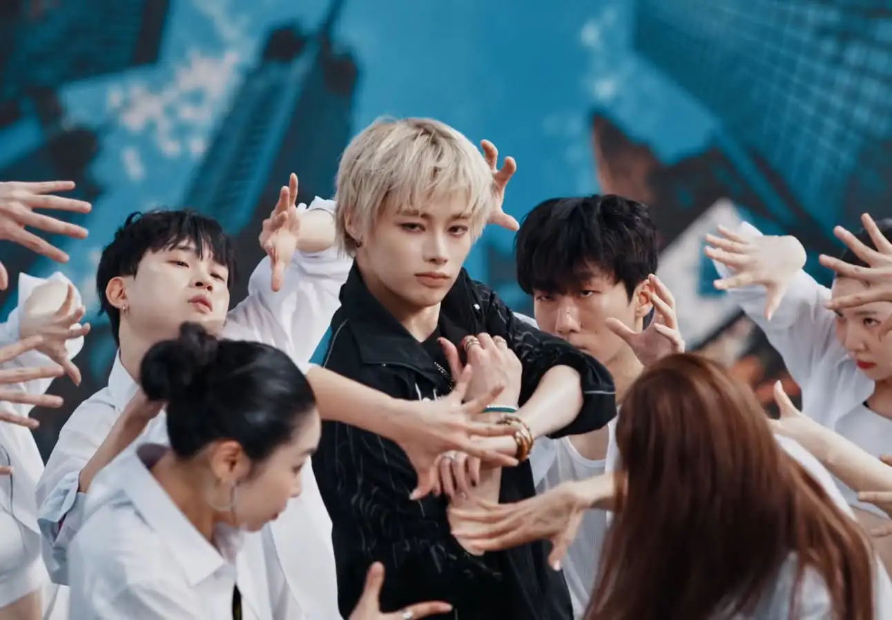 Hanbin mang văn hóa Việt Nam vào K-pop: từ cover đến biểu tượng