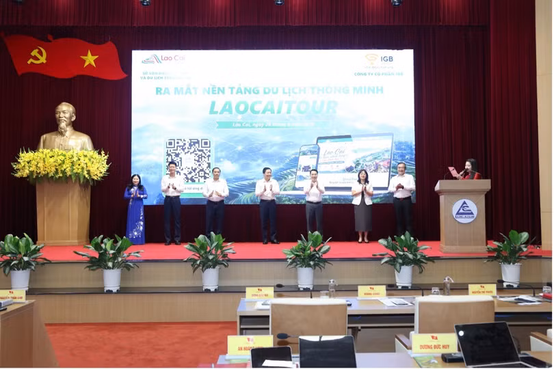 Lào Cai Tour và tham vọng trở thành điểm đến du lịch thông minh vùng biên