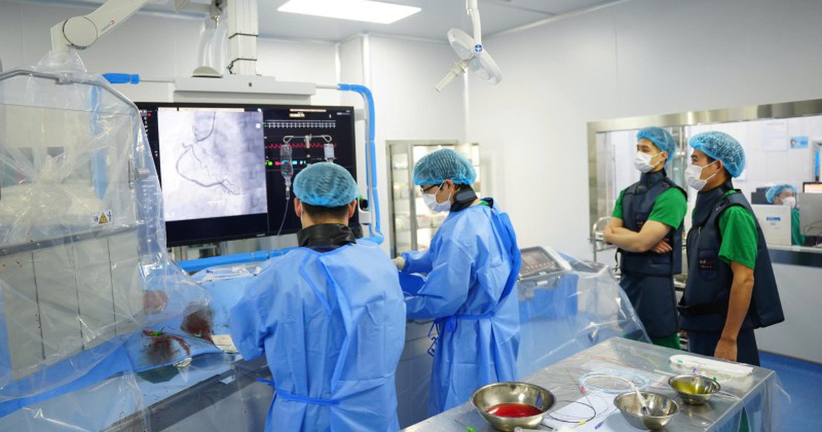 Nhồi máu cơ tim ở nam giới trẻ hút thuốc: Báo động đỏ