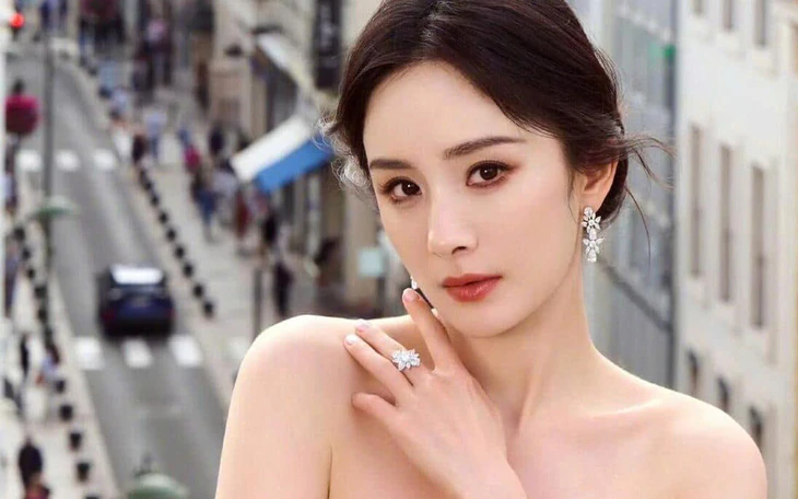 Ba nữ lưu lượng trượt Kim Ưng 33: Tín hiệu cảnh tỉnh cho casting