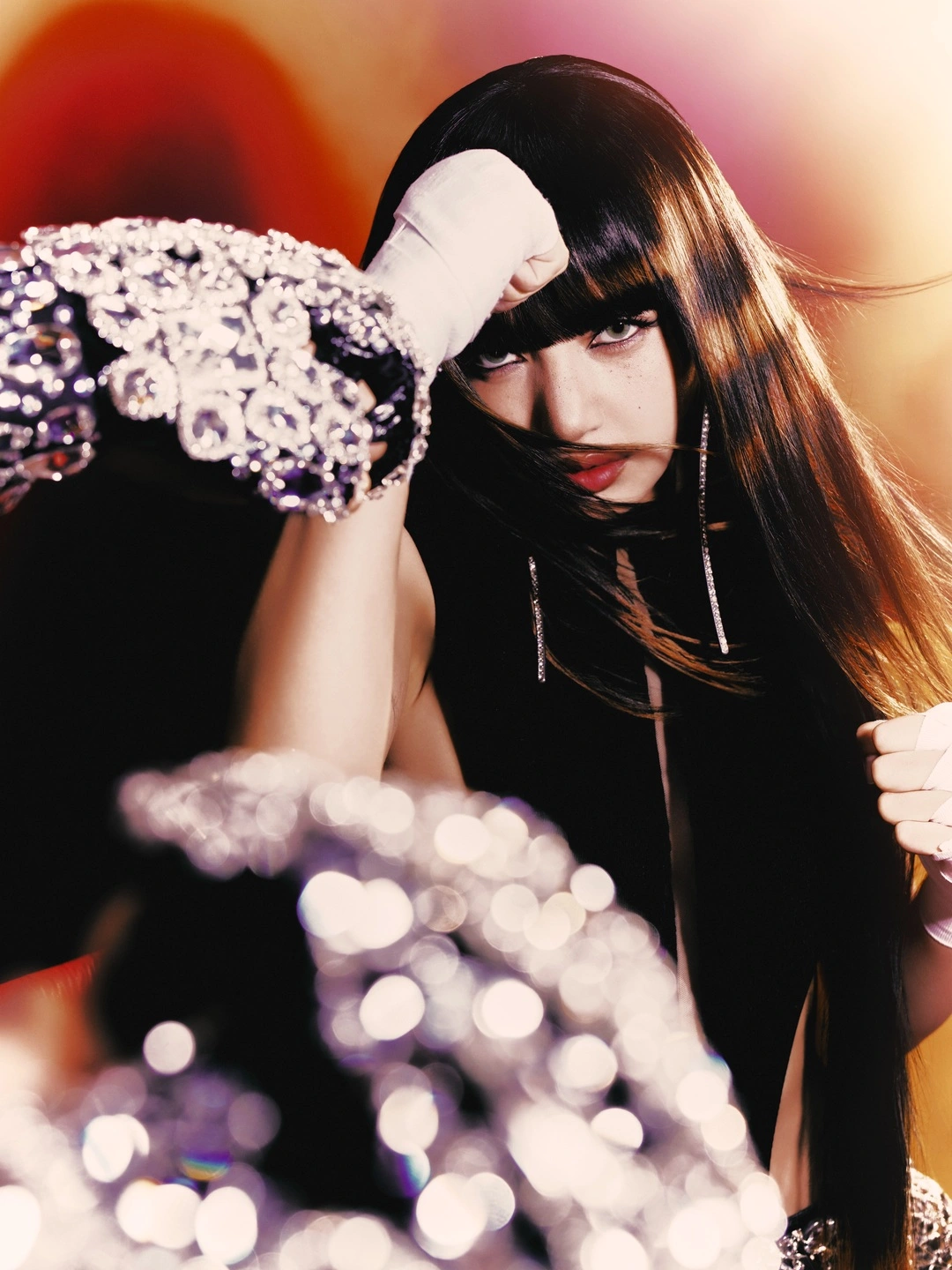 Jisoo và Lisa cùng comeback solo: cuộc đua trong một ngày