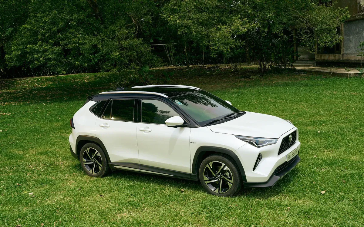 Toyota Yaris Cross giảm giá 50 triệu: có đáng mua trong tháng 8?