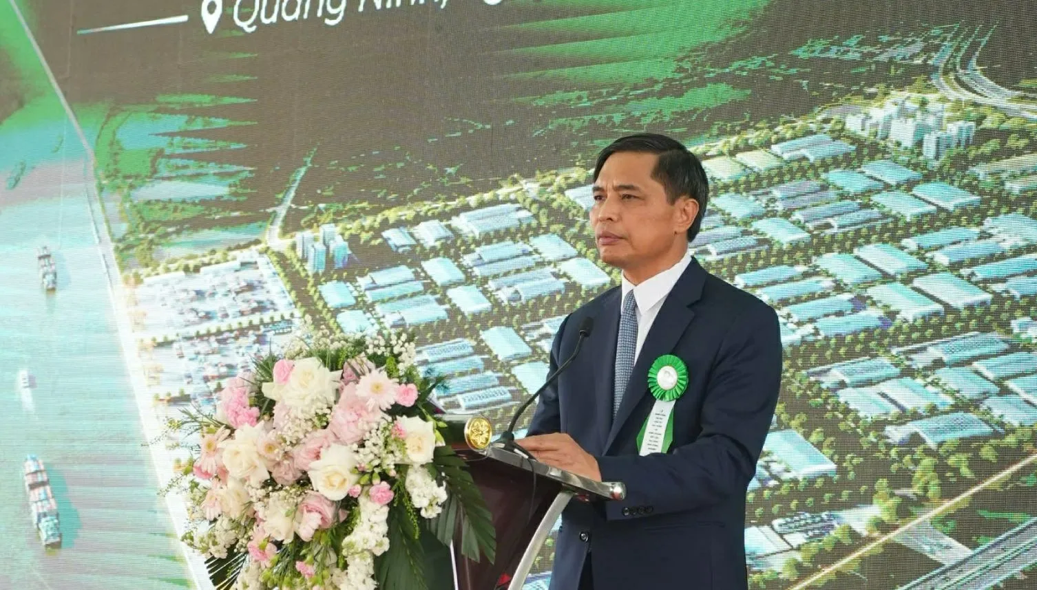 Quảng Ninh khởi động hai khu công nghiệp ven biển: tham vọng trở thành trung tâm logistics cảng biển
