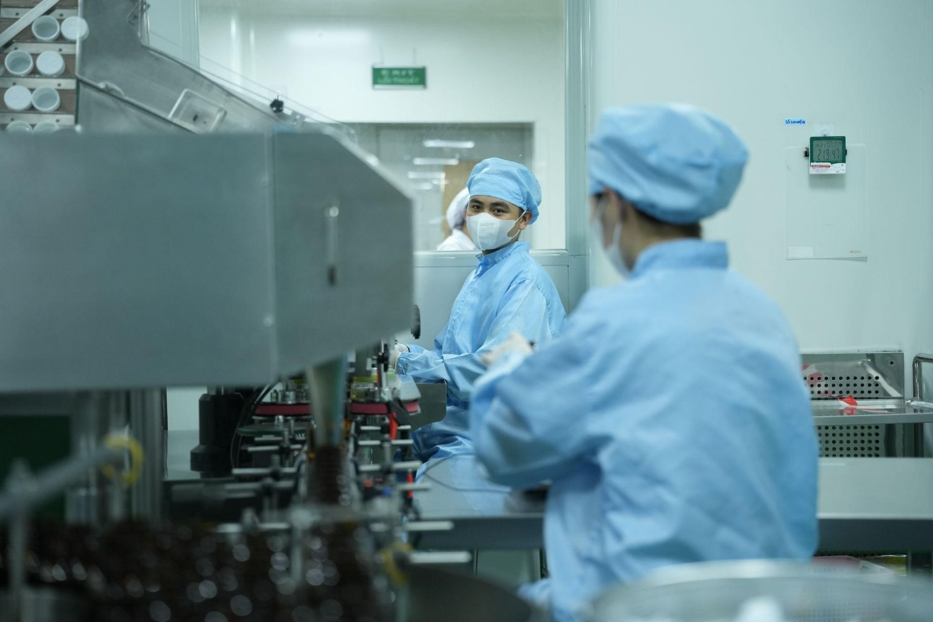 Từ phòng thí nghiệm đến phòng họp: tiến sĩ khoa học Việt Nam đang định nghĩa lại vai trò lãnh đạo