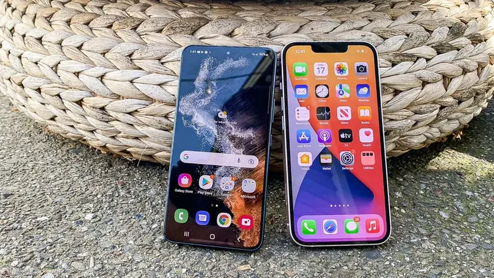 Thiết kế Galaxy S27 Ultra: Samsung đang đánh đổi bản sắc để giống iPhone?