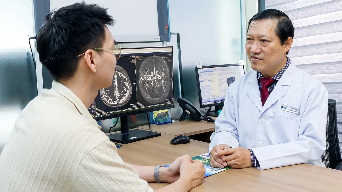 Thuốc lá điện tử đang tàn phá não bộ thế hệ trẻ