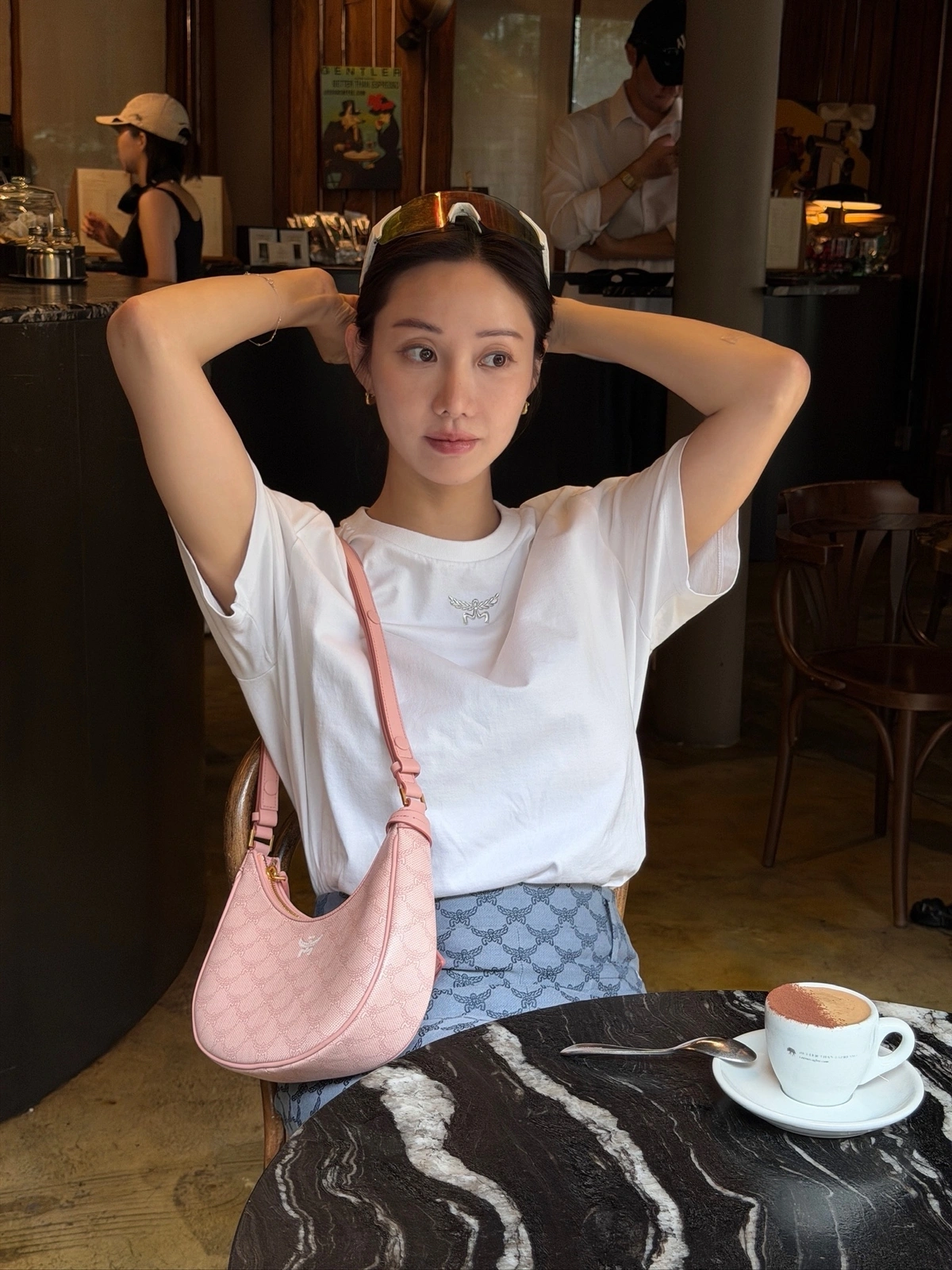Từ sao Châu Á đến street style: 5 cách phối đồ đơn giản mà vẫn toát lên khí chất