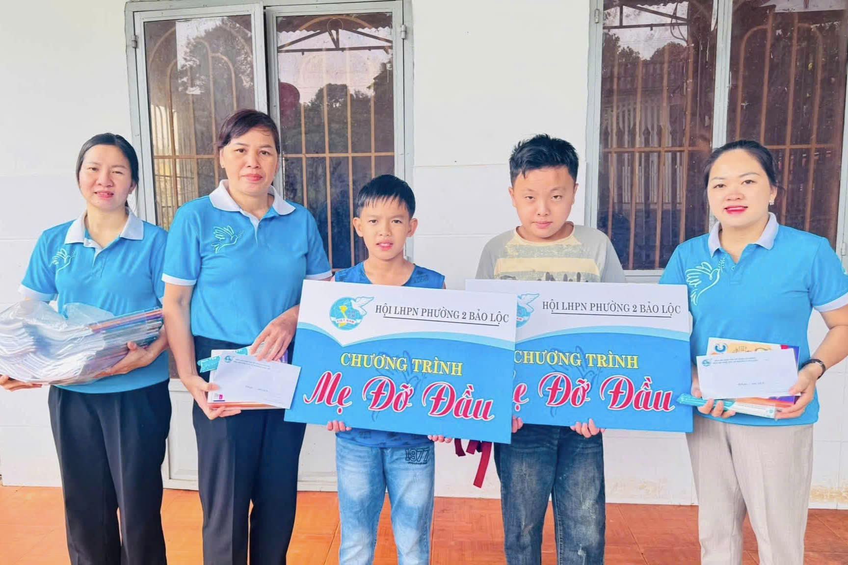 Những mô hình hỗ trợ học sinh khó khăn trước năm học mới