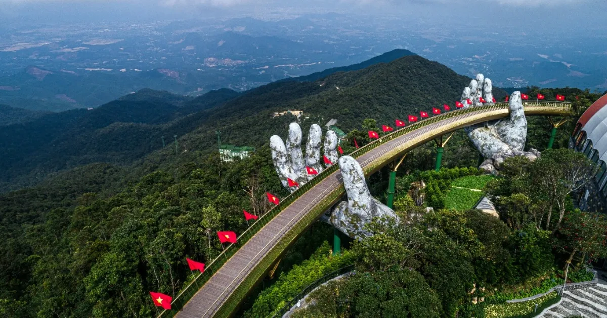 Bà Nà Hills dịp Quốc khánh: Hướng dẫn trải nghiệm Cầu Vàng, ẩm thực và nghệ thuật