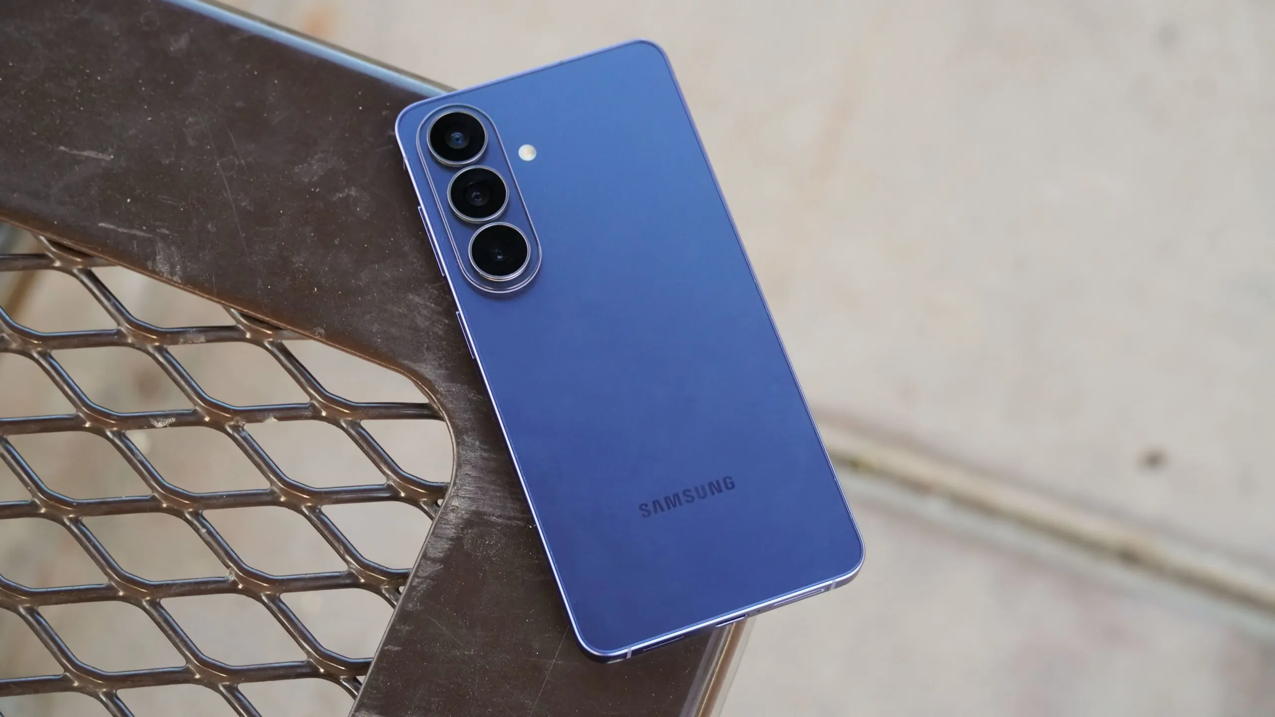 Galaxy S27 Series: Cụm camera mới, bỏ tele kép và thêm bản Pro
