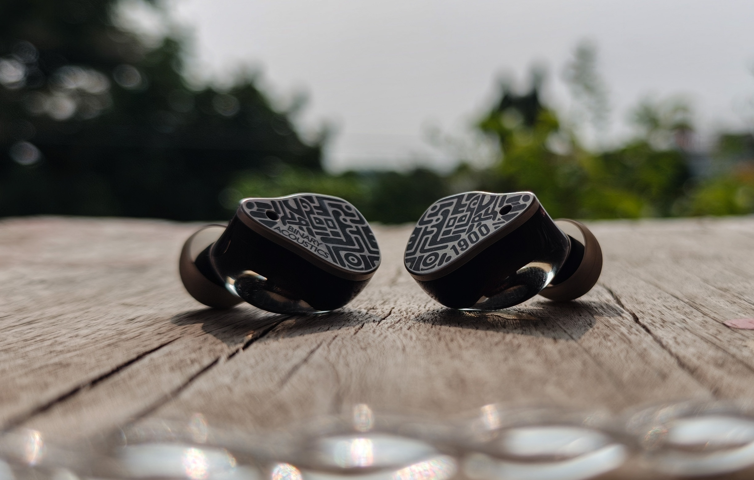 Binary Acoustics 1900 vs NFACOUS NM25 vs Sony IER M-500: chọn tai nghe in-ear premium nào cho chi tiết âm thanh tốt nhất