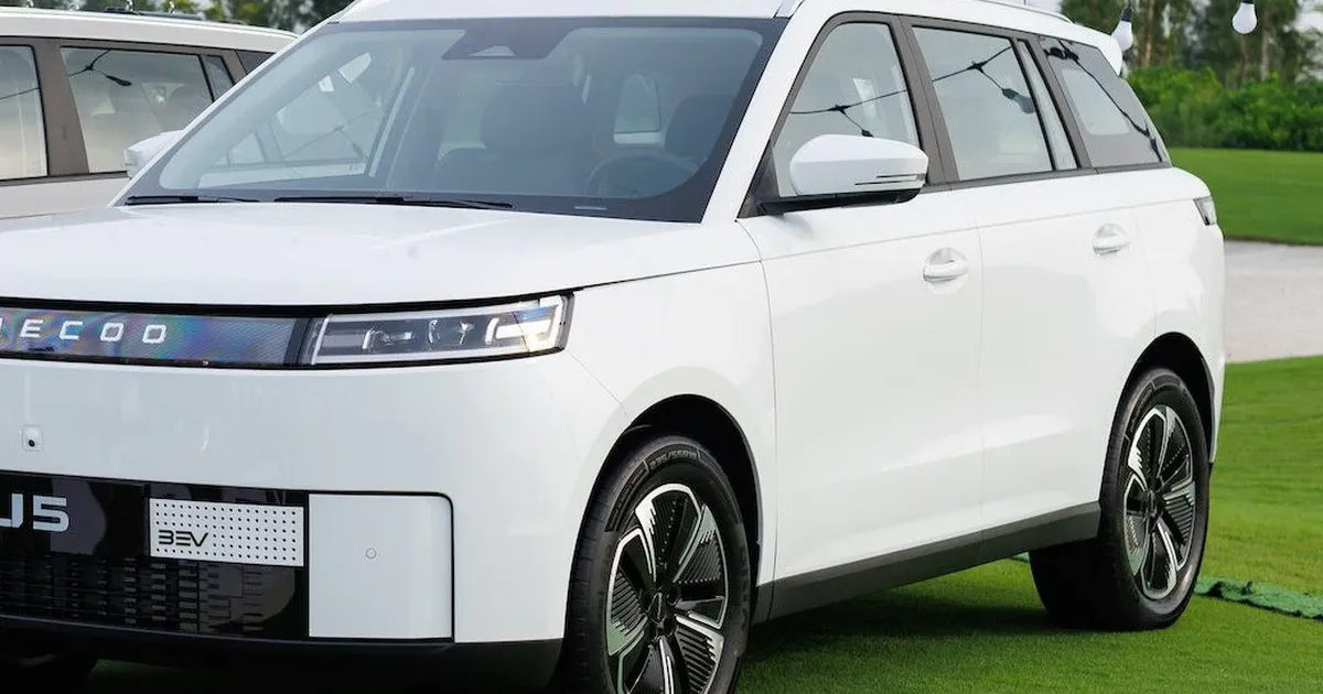 Jaecoo J5 EV giá 599 triệu đồng: SUV cỡ B điện có đủ sức đấu VinFast VF 5?