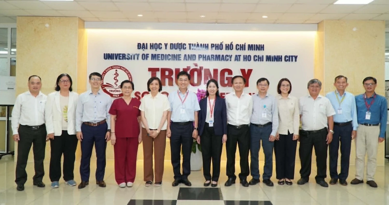 Đào tạo bác sĩ Việt Nam chạm tới chuẩn y học quốc tế