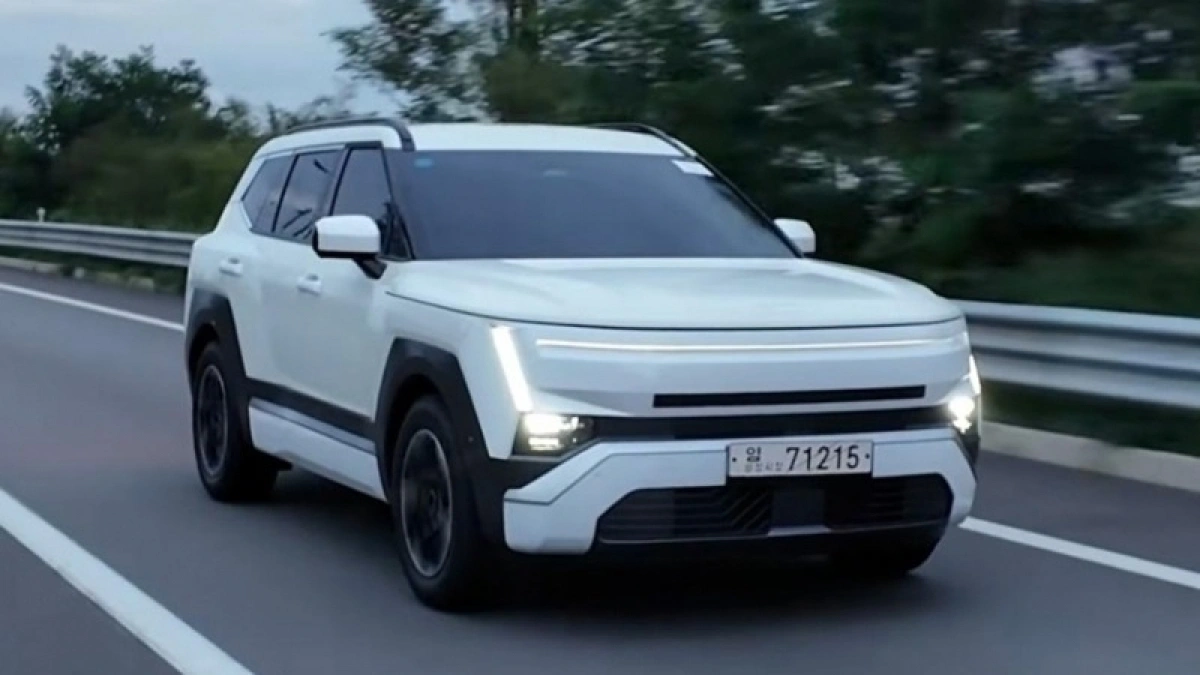 Hyundai Tucson thế hệ mới: vuông vức, đậm chất SUV và bóng dáng Santa Fe