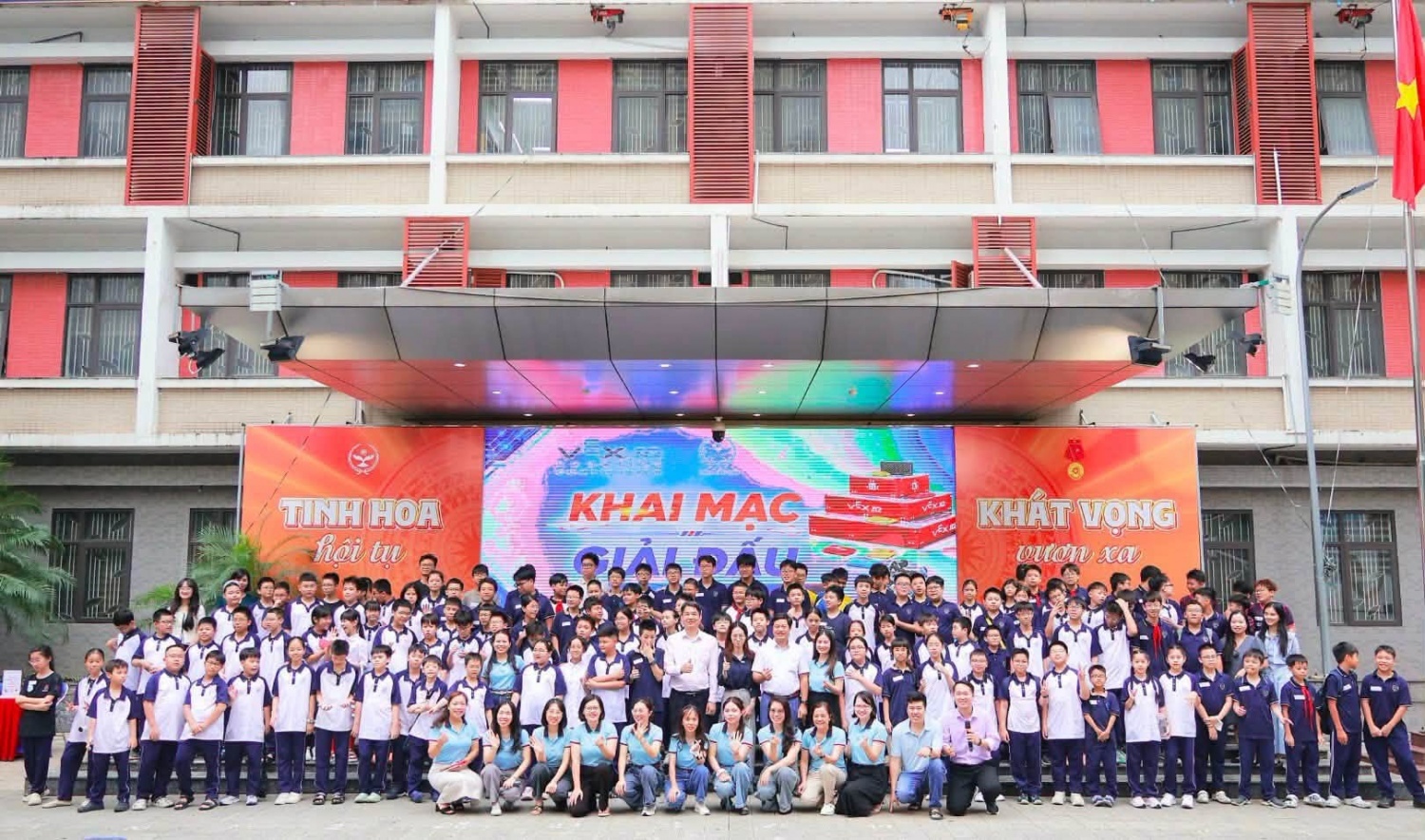 Học sinh ồ ạt chọn ngành STEM nhưng doanh nghiệp vẫn thiếu người