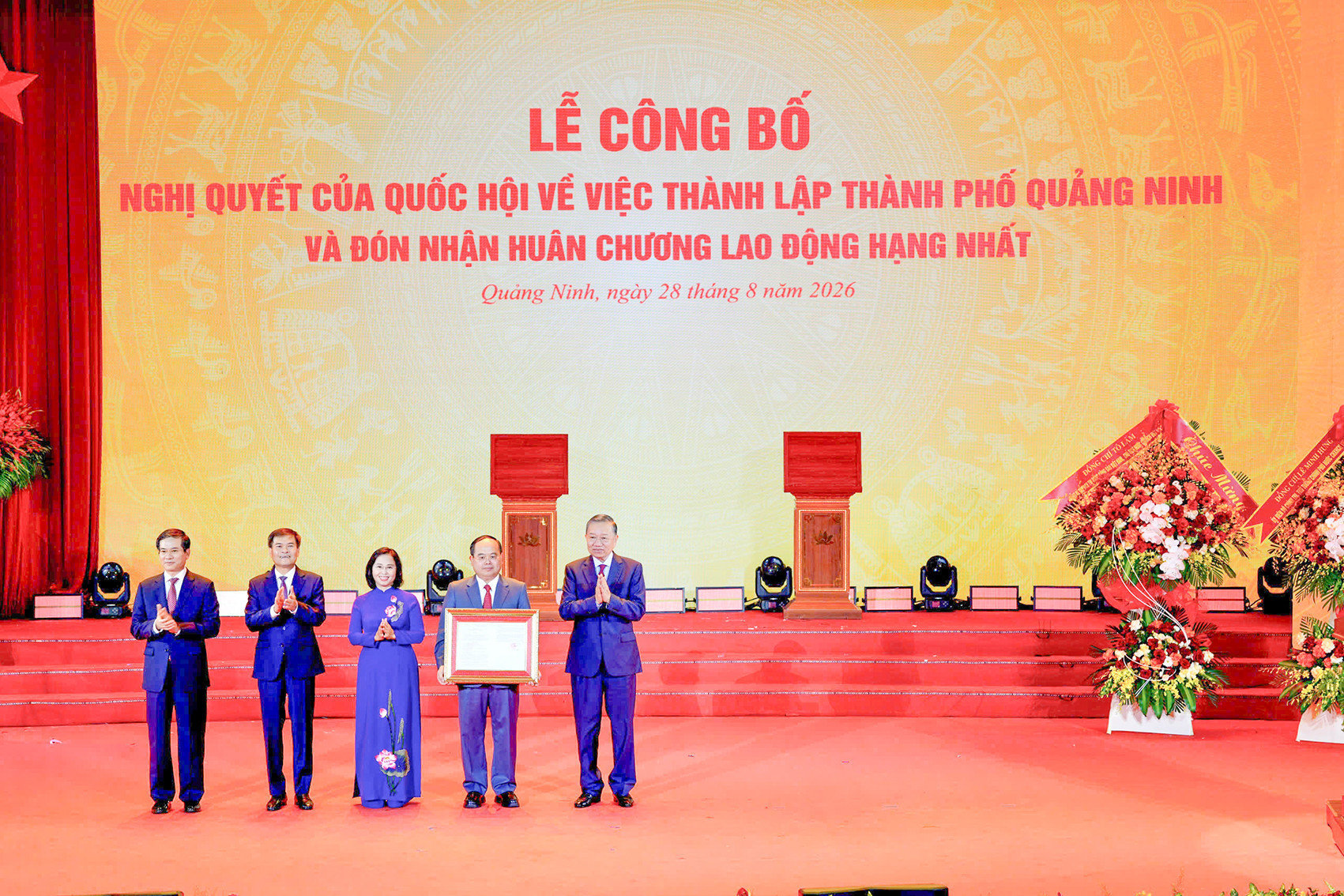 Quảng Ninh và Bắc Ninh lên thành phố trực thuộc Trung ương: ai được lợi?