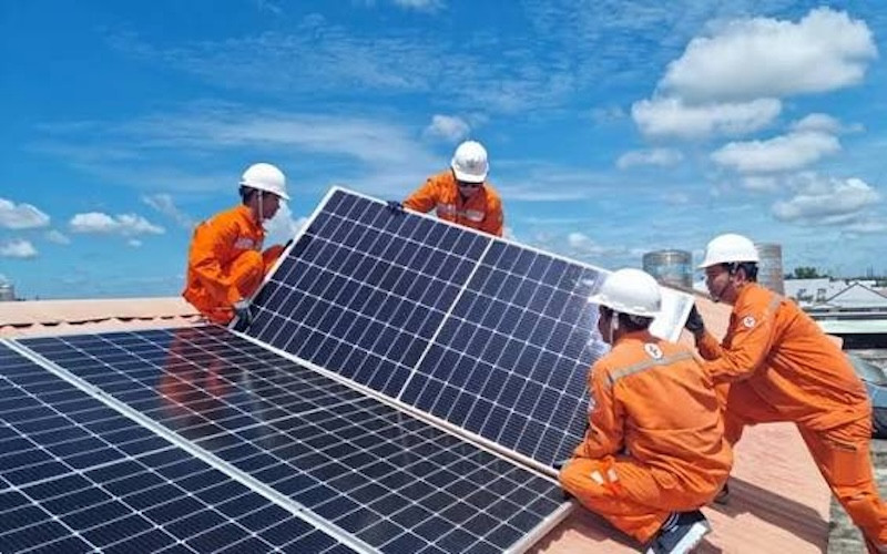 Giá điện mặt trời theo tỉnh: Cơ hội hay rủi ro cho nhà đầu tư?