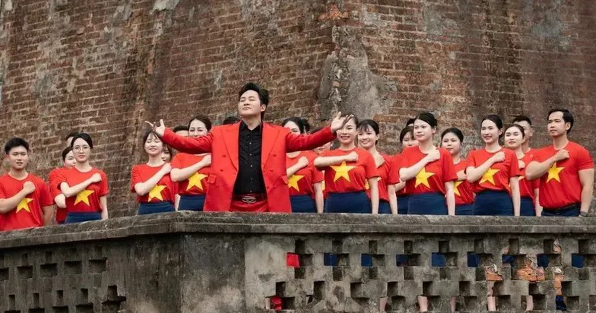 Tùng Dương và Nguyễn Văn Chung tiếp lửa chung kết ASEAN Cup: Khi âm nhạc pop hòa nhịp đam mê bóng đá