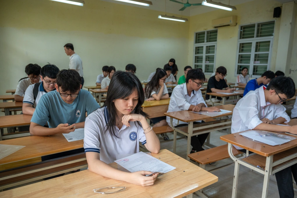 Camera phòng thi học sinh giỏi: ranh giới mỏng giữa kỷ cương và quyền riêng tư