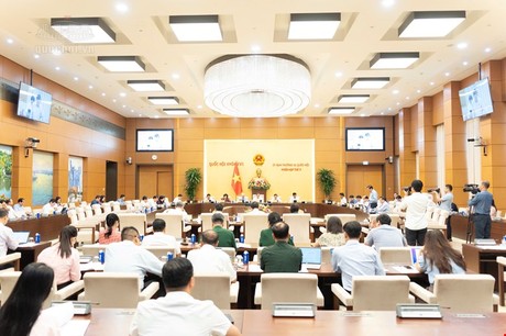 Sửa đổi 4 luật thương mại: Cơ hội tháo gỡ điểm nghẽn cho doanh nghiệp
