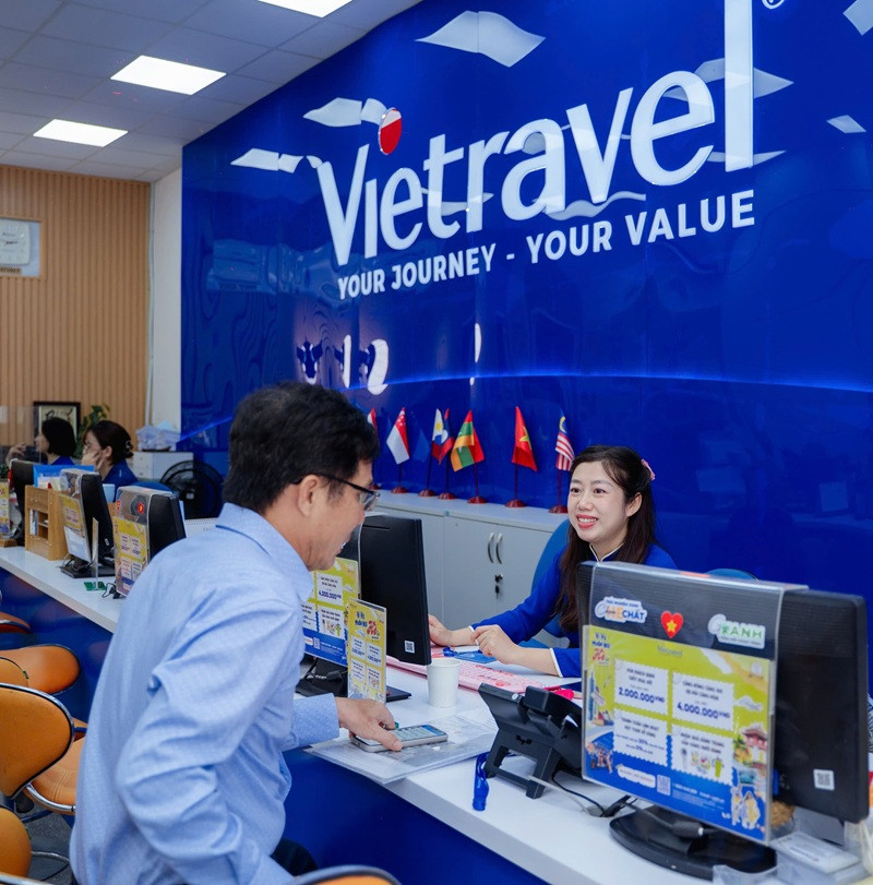 Du khách Việt tăng mạnh vé máy bay quốc tế dịp lễ