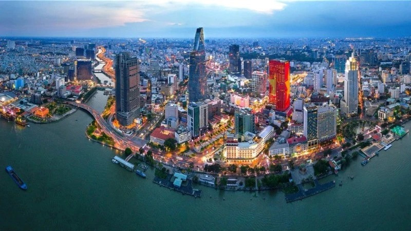 Trung tâm tài chính quốc tế Việt Nam: từ xử lý hàng sang xử lý giao dịch