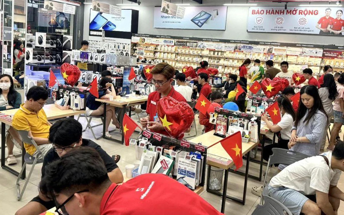 Cơ hội vàng nâng cấp điện thoại dịp Quốc khánh 2/9