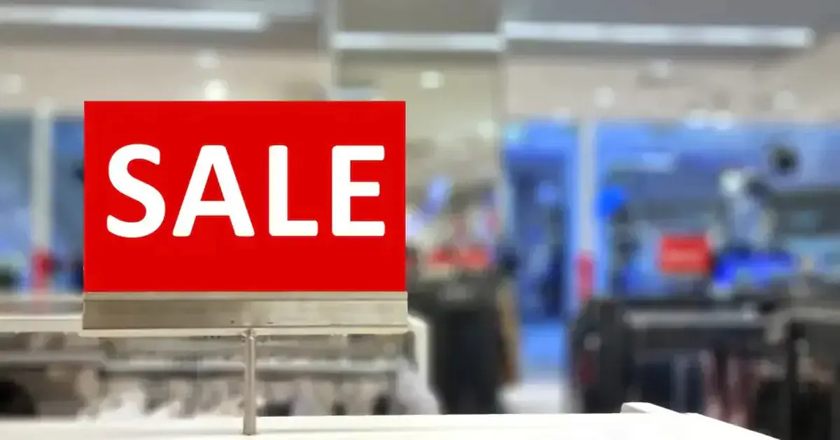 Chiếc điện thoại giảm 2,5 triệu và cái bẫy tâm lý giảm giá