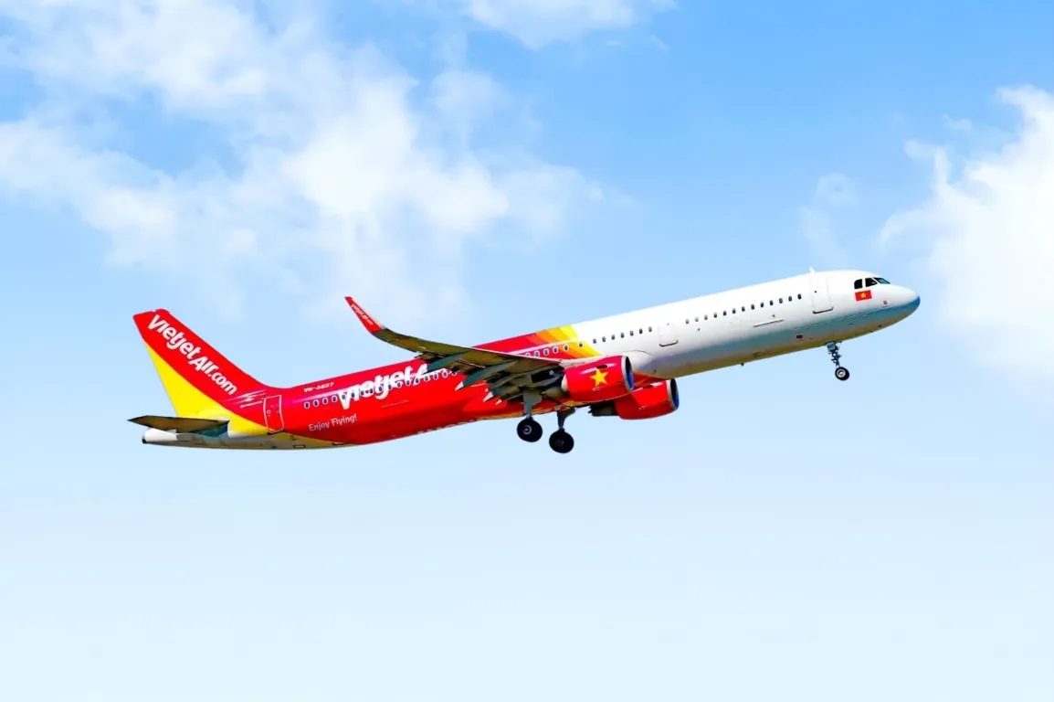 3,1 triệu vé máy bay Tết: Hướng dẫn săn vé Vietjet rẻ và sớm nhất