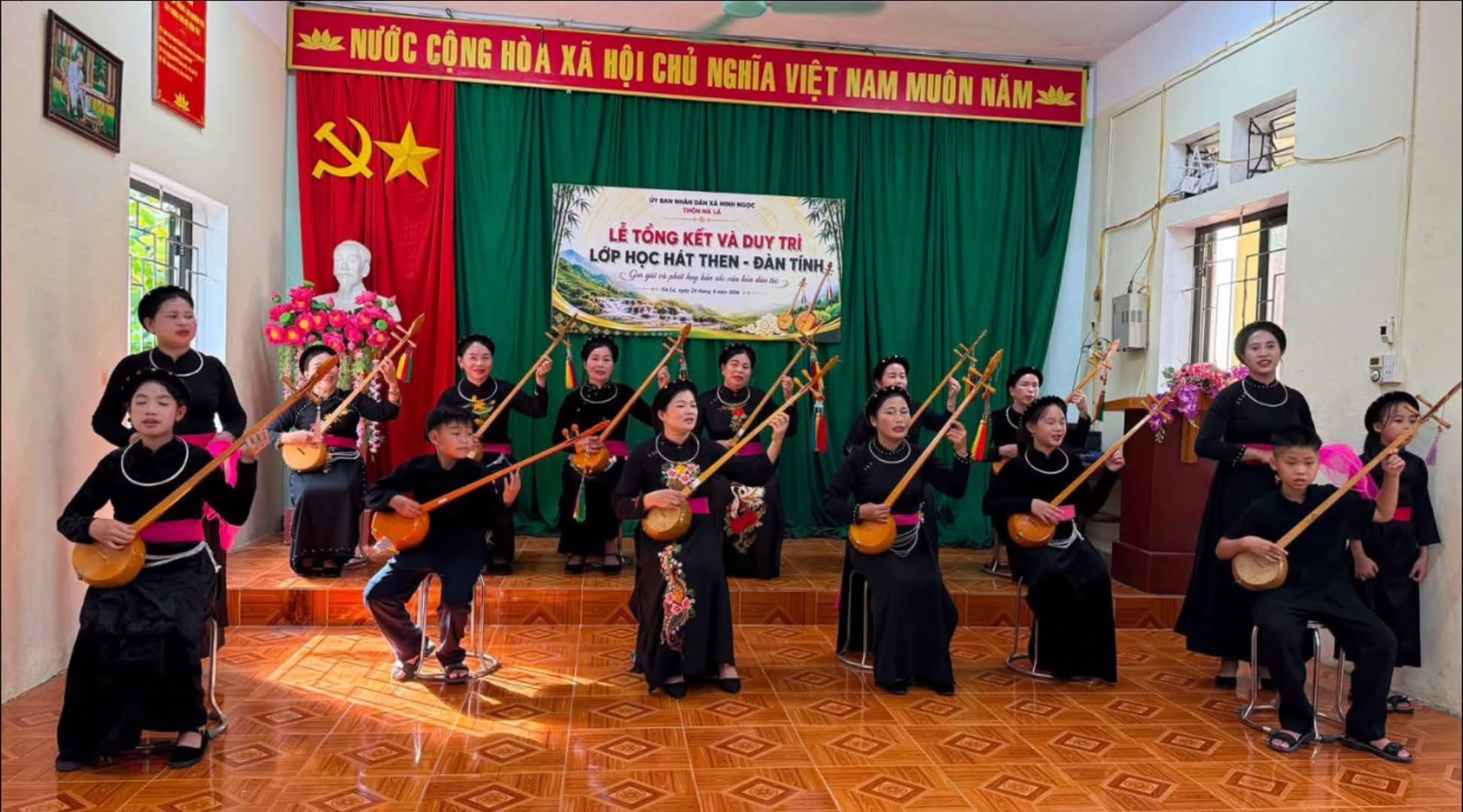 Những lớp học hát Then, đàn Tính và cuộc hồi sinh âm nhạc Tày Nùng