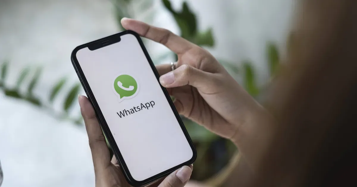 Những tin nhắn WhatsApp vô hại có thể chiếm quyền tài khoản của bạn