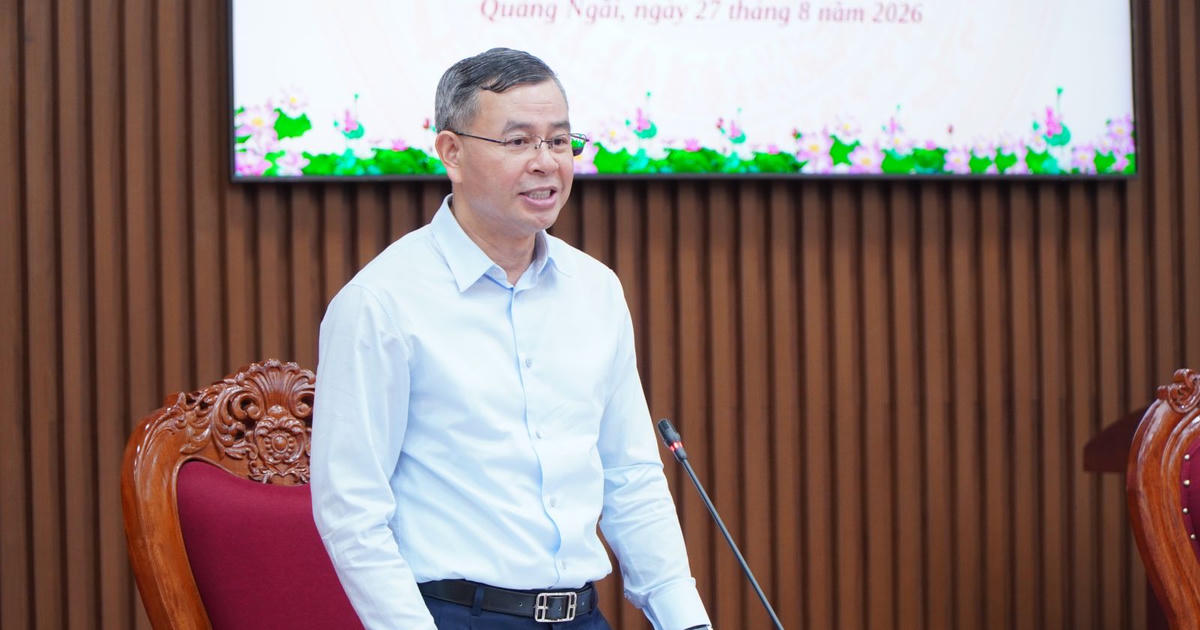 Quảng Ngãi hướng tới trung tâm kinh tế biển: Đột phá hay lỡ nhịp?