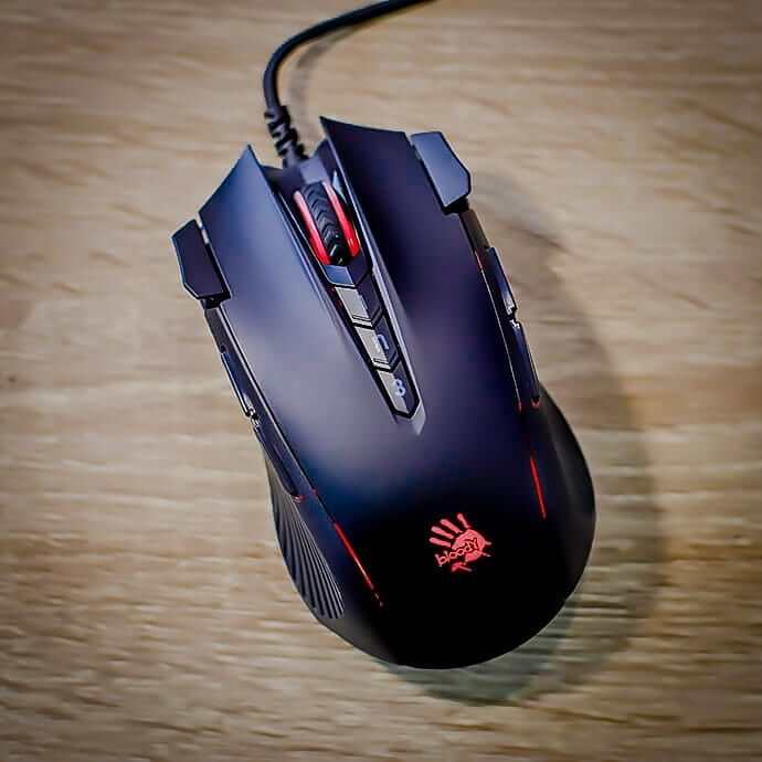 8 phụ kiện bàn làm việc đáng đầu tư cho setup sáng tạo