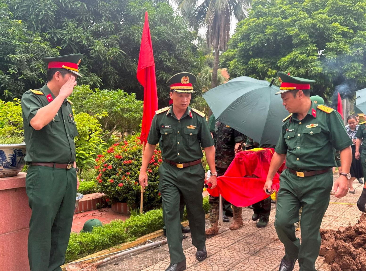 Công nghệ giám định ADN liệt sĩ: Chìa khóa tháo gỡ nút thắt 18.000 hài cốt