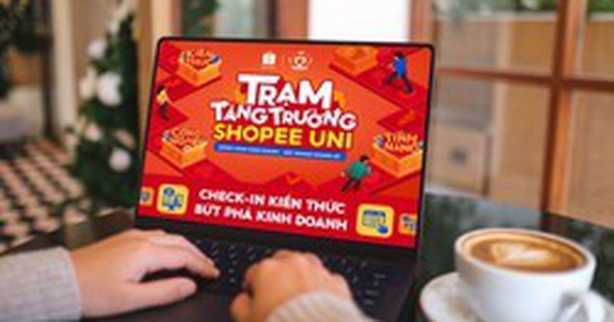 Bùng nổ mua sắm mỹ phẩm online và cuộc đua chiếm tâm trí người Việt