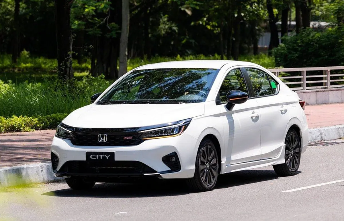 Honda City giảm sâu còn hơn 430 triệu: cú xả hàng làm đảo lộn sedan hạng B