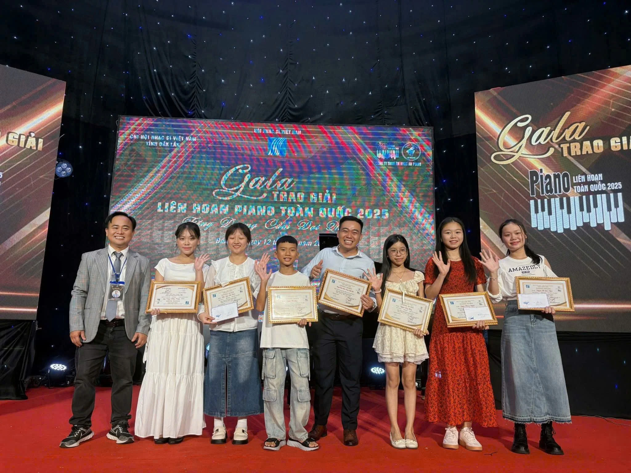 Từ nghề khác đến piano: những hành trình tái sinh sự nghiệp