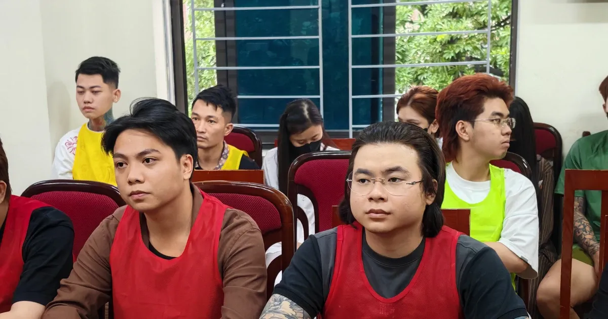 Bạo lực trên mạng ảnh hưởng học sinh như thế nào