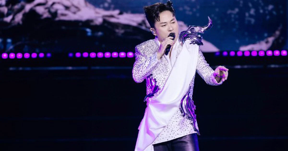 100.000 khán giả đội mưa tại concert Quảng Ninh: Khi âm nhạc pop trở thành hiện tượng xã hội