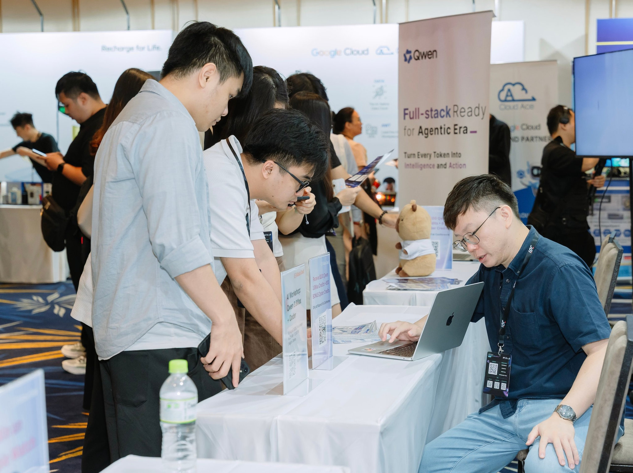 Từ lý thuyết đến thực hành: AI bước vào từng quy trình doanh nghiệp