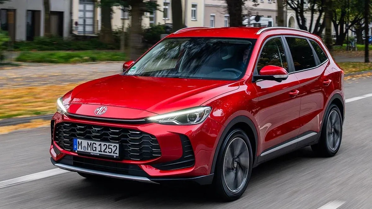 MG ZS dưới 400 triệu đồng: cú đánh thay đổi cuộc chơi SUV cỡ B