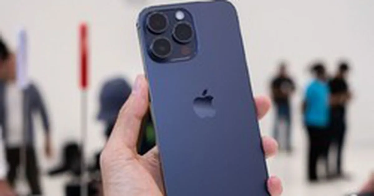 iPhone cũ chạm đáy giá: Chọn máy nào dưới 9 triệu?
